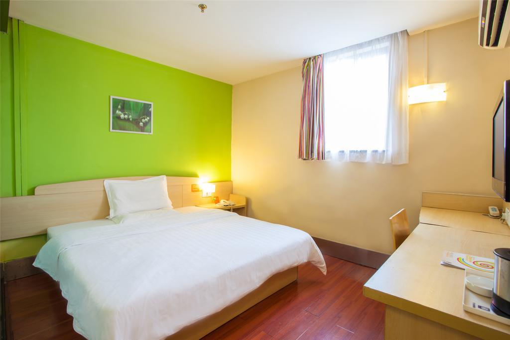 7Days Inn Guilin Ba Li Street Szoba fotó