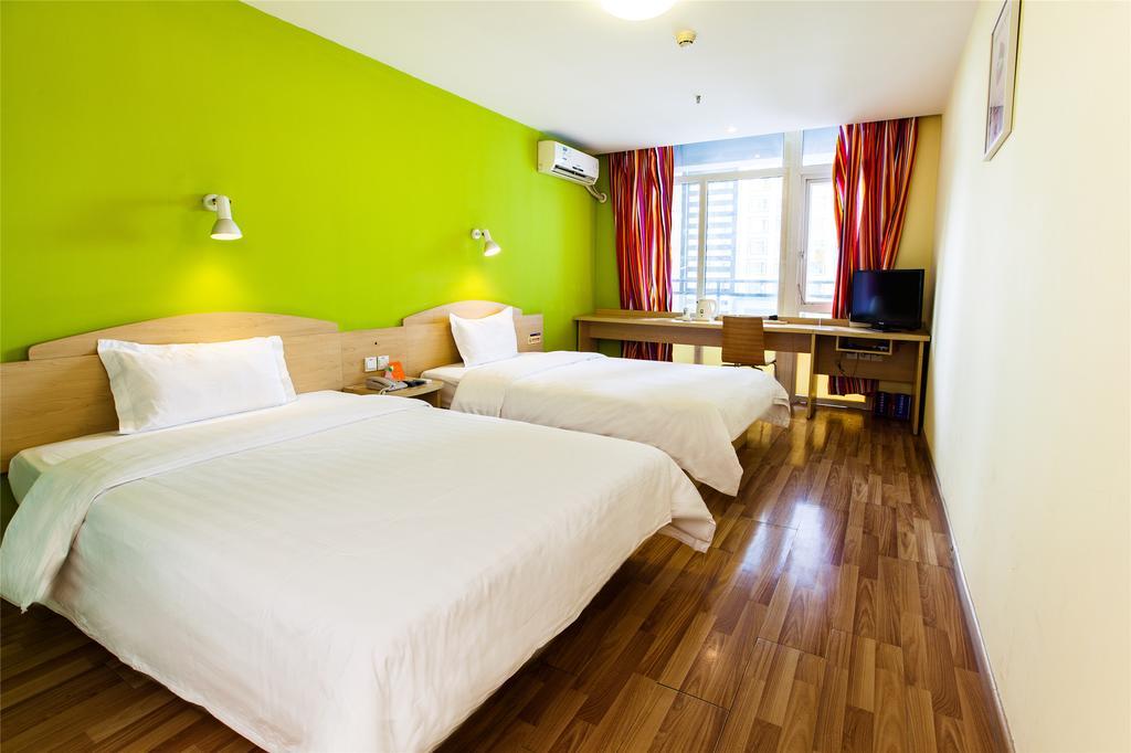7Days Inn Guilin Ba Li Street Szoba fotó